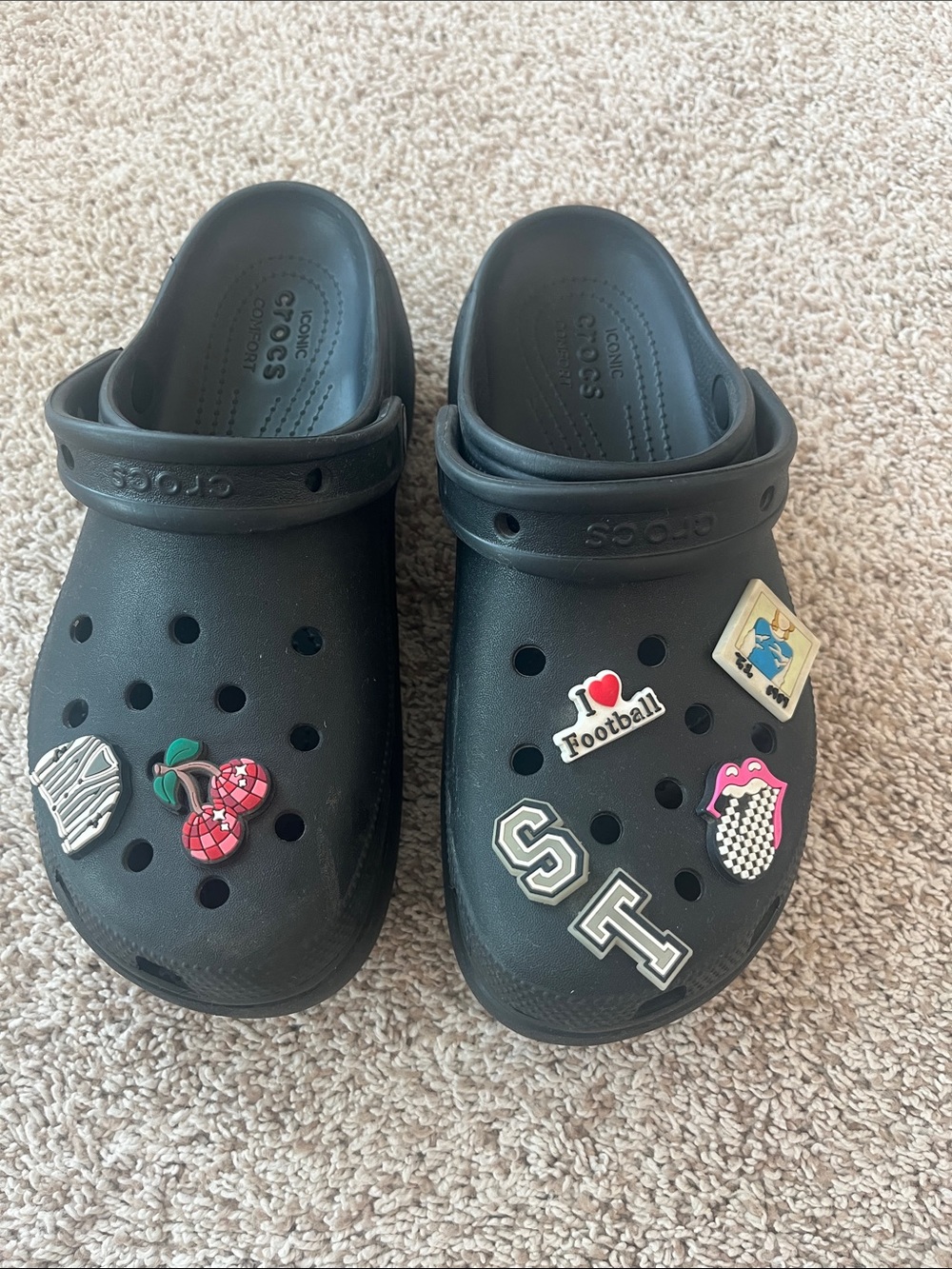 CROCS Black Classic Clogs with Fun Jibbitz Charms